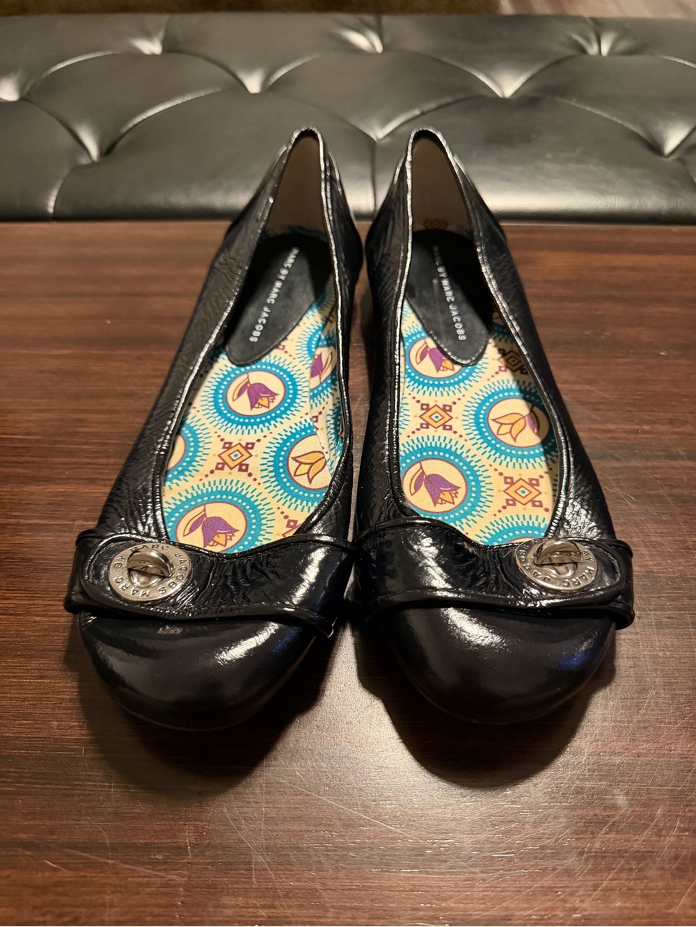 Marc Jacobs Black Patent Ballet Flats with Decorative Emblem